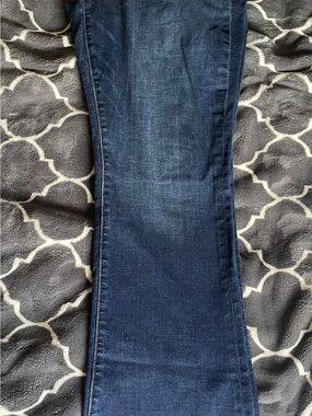 Like New! American Eagle Outfitters Dark Blue Flare Jeans 16 Long